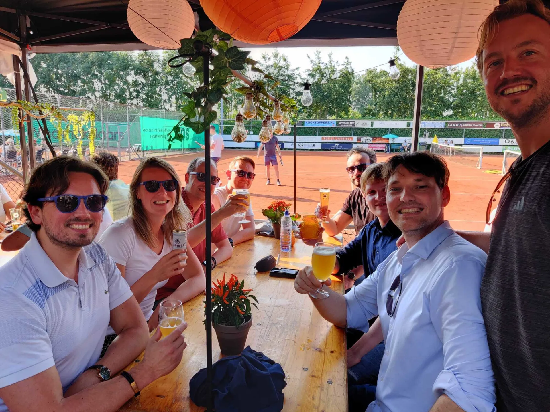 Tennis clubdag met het team