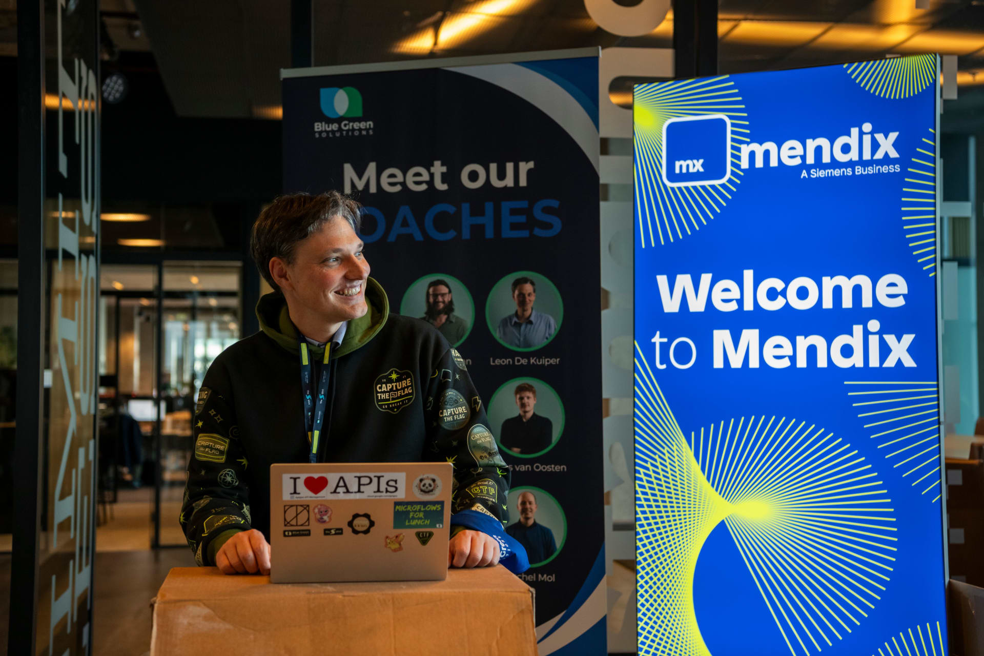 Leon heet iedereen welkom bij CTF